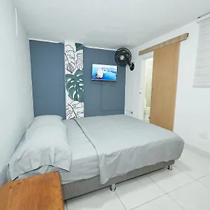 casa-host-72.colombiamedellinhotels.com/